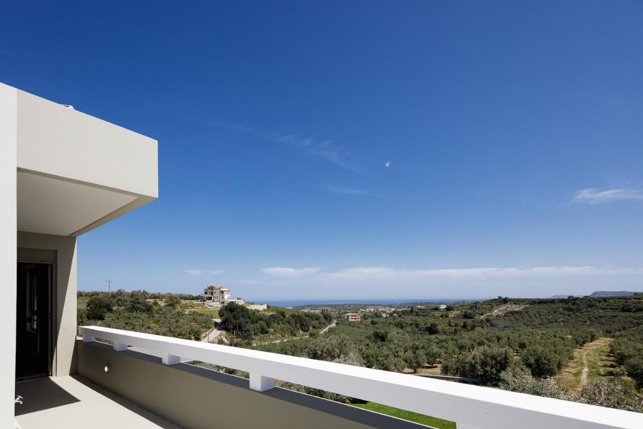 Rizes Villa With Jacuzzi & Heated Pool Ajía Triáda Kültér fotó