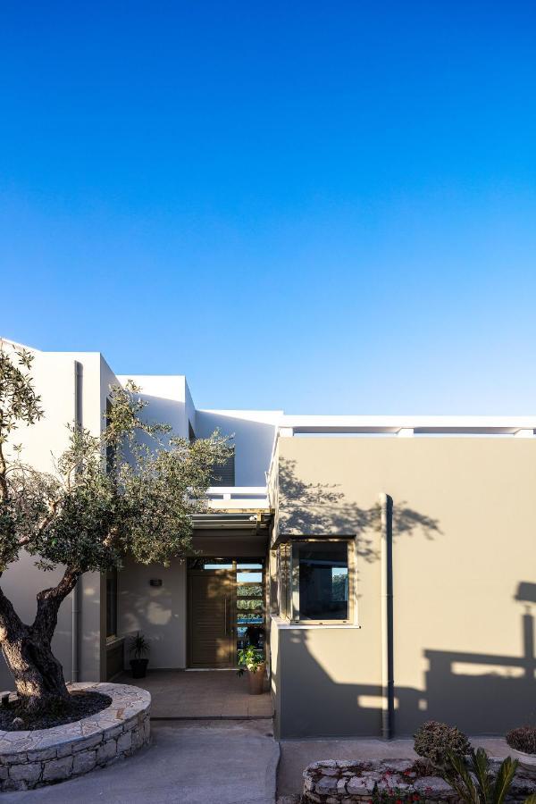 Rizes Villa With Jacuzzi & Heated Pool Ajía Triáda Kültér fotó