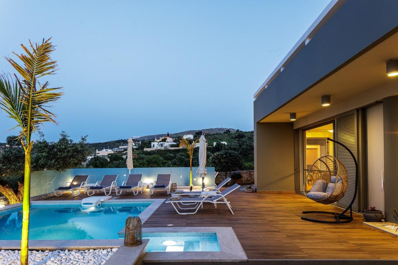 Rizes Villa With Jacuzzi & Heated Pool Ajía Triáda Kültér fotó