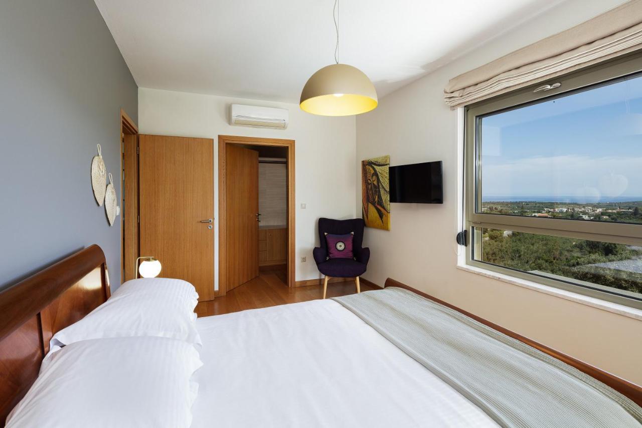 Rizes Villa With Jacuzzi & Heated Pool Ajía Triáda Kültér fotó